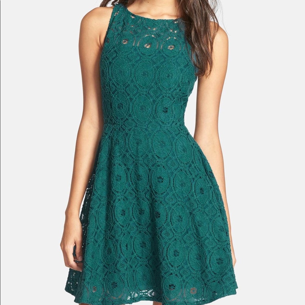 NWT BB Dakota Renley Lace Fit & Flare Evergreen Dress